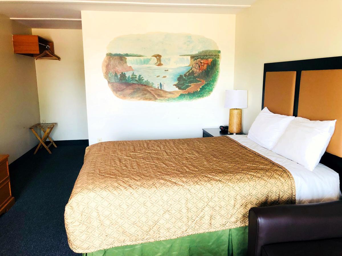 7 Days Inn Niagara Falls Extérieur photo