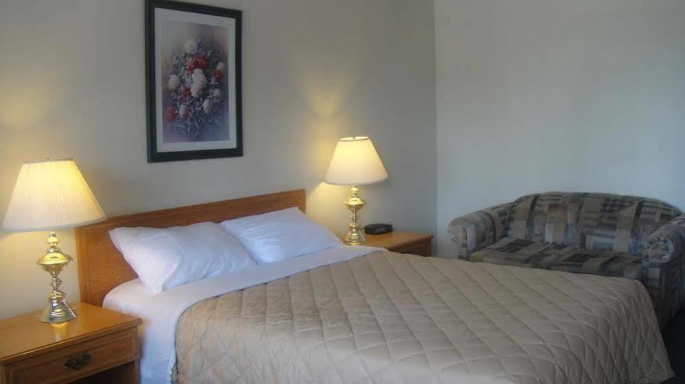 7 Days Inn Niagara Falls Extérieur photo